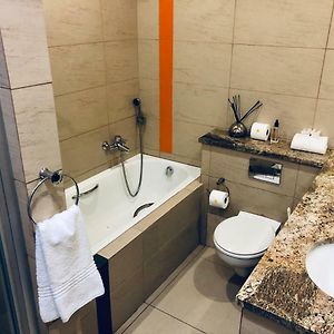 Standard King Suite